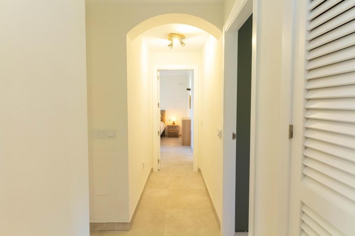 Apartemen Hp122 - 2 Bed Ground Floor *